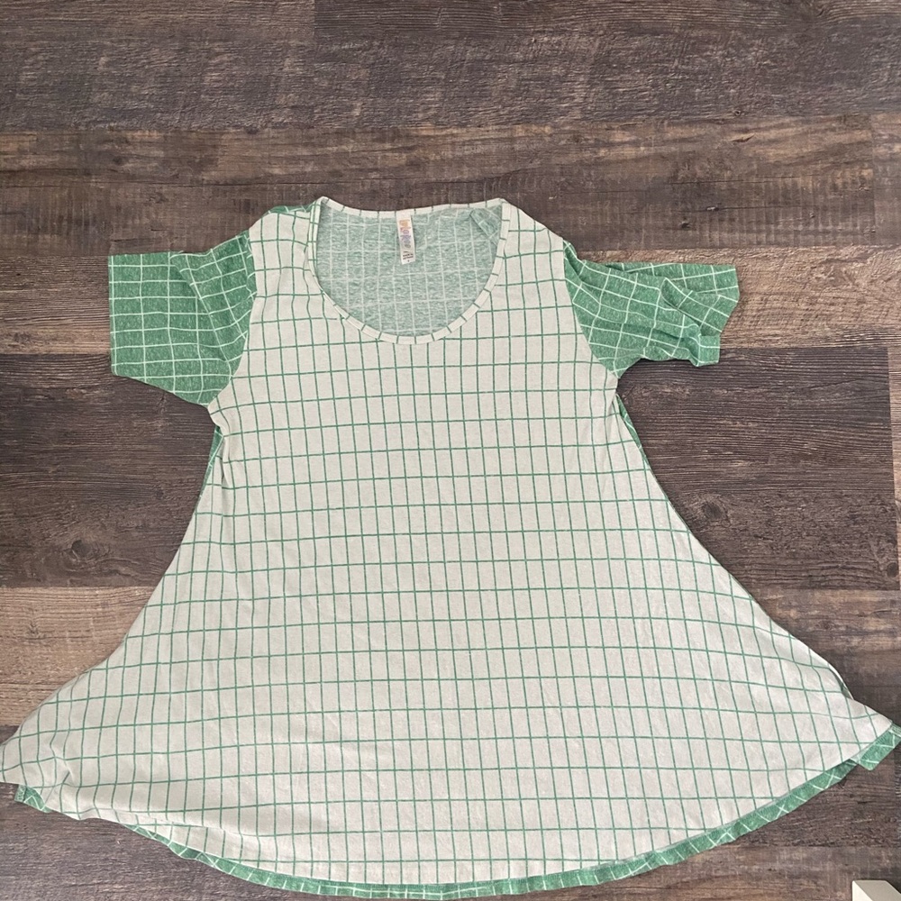 lularoe shirt